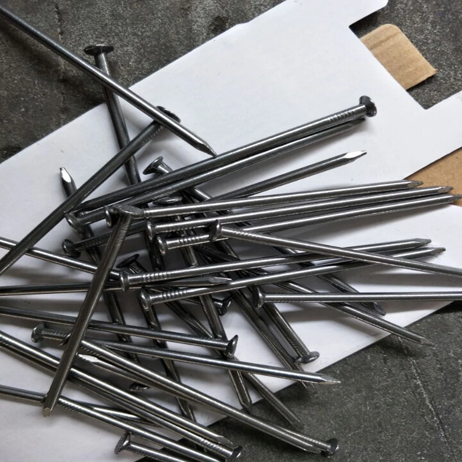 Q195 Very Good Price Polished Nail/Galvanized Common Iron Nail/ Wire Nail/Wooden Nail/Roofing Nail/Concrete Nail for Construction 1&prime; &prime;