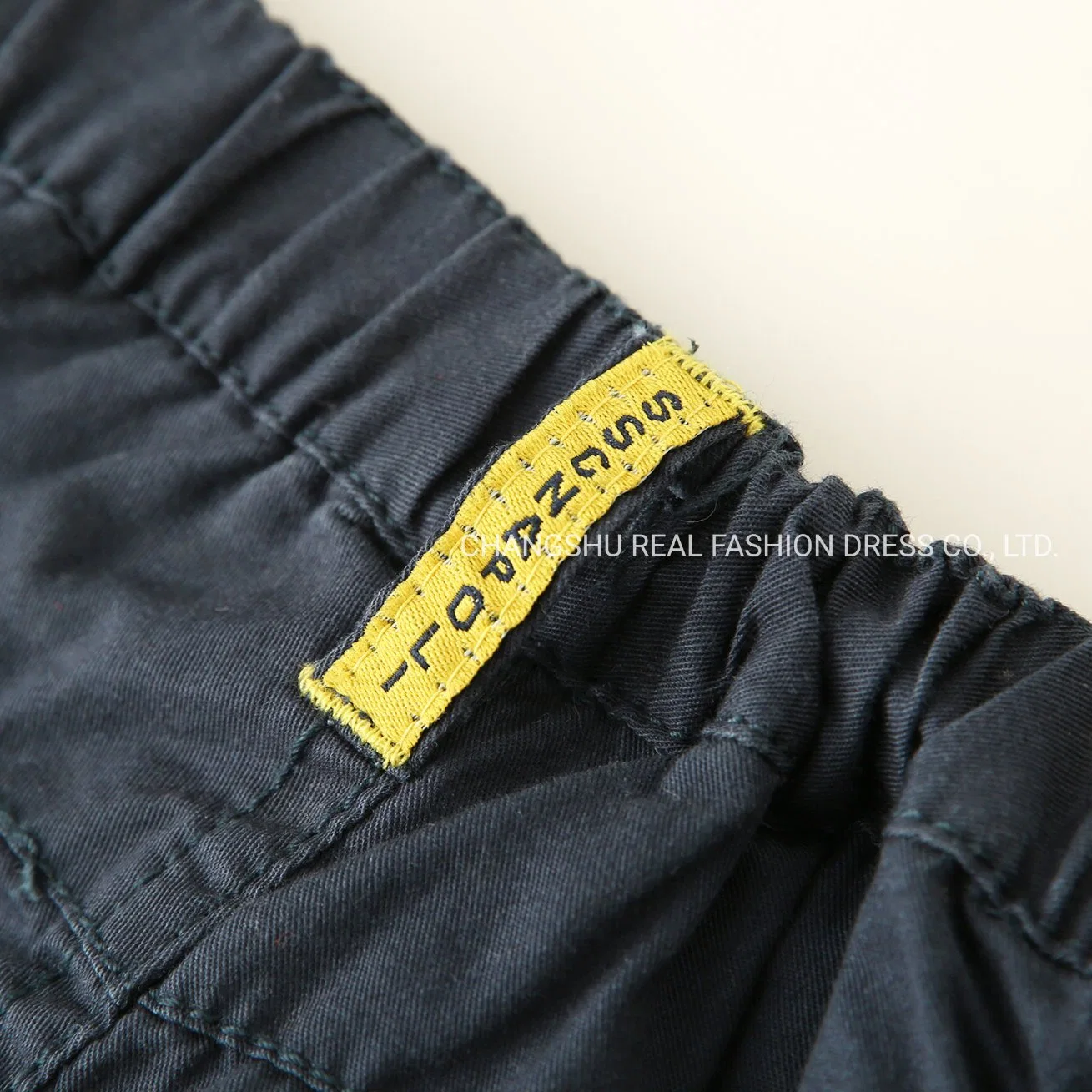 Boy Kids Dark Color Cotton Twill Pant Clothes Made of Pocket with Embroidery and Metal Button