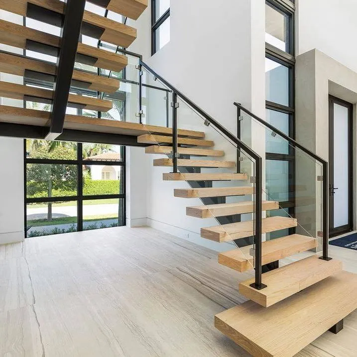 High Quality Villa Wood Staircase Tempered Glass Railing Staircase
