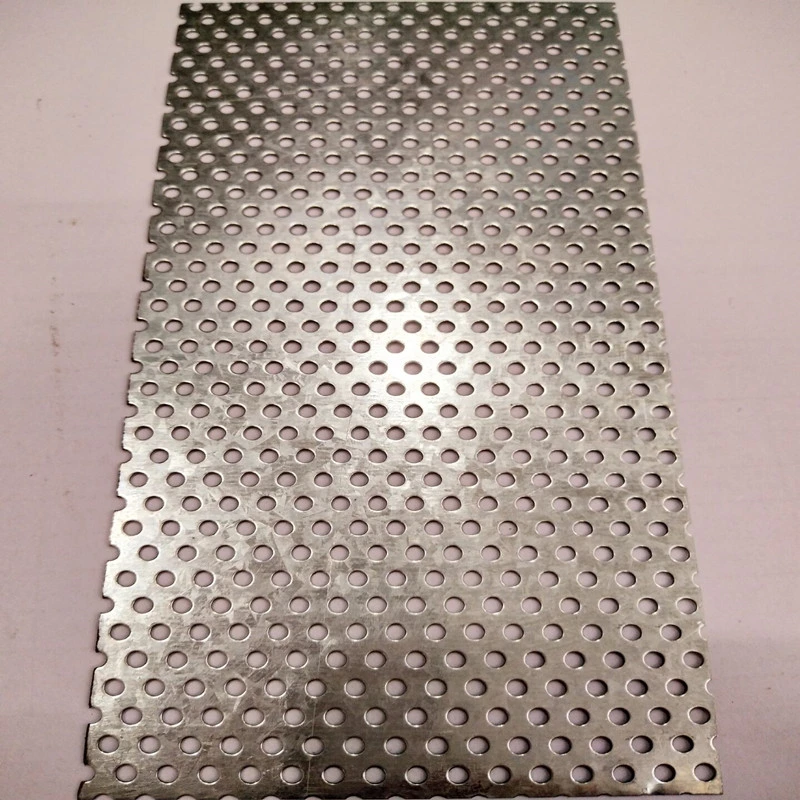 Perforierter Metall-Mesh-Bildschirm 4 * 8 Erweiterter Metallpreis