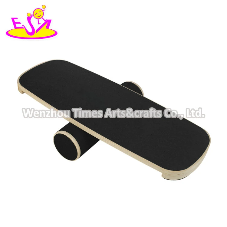 Wholesale Cheap Wooden Rocker Balance Board with PE Roller W01f076