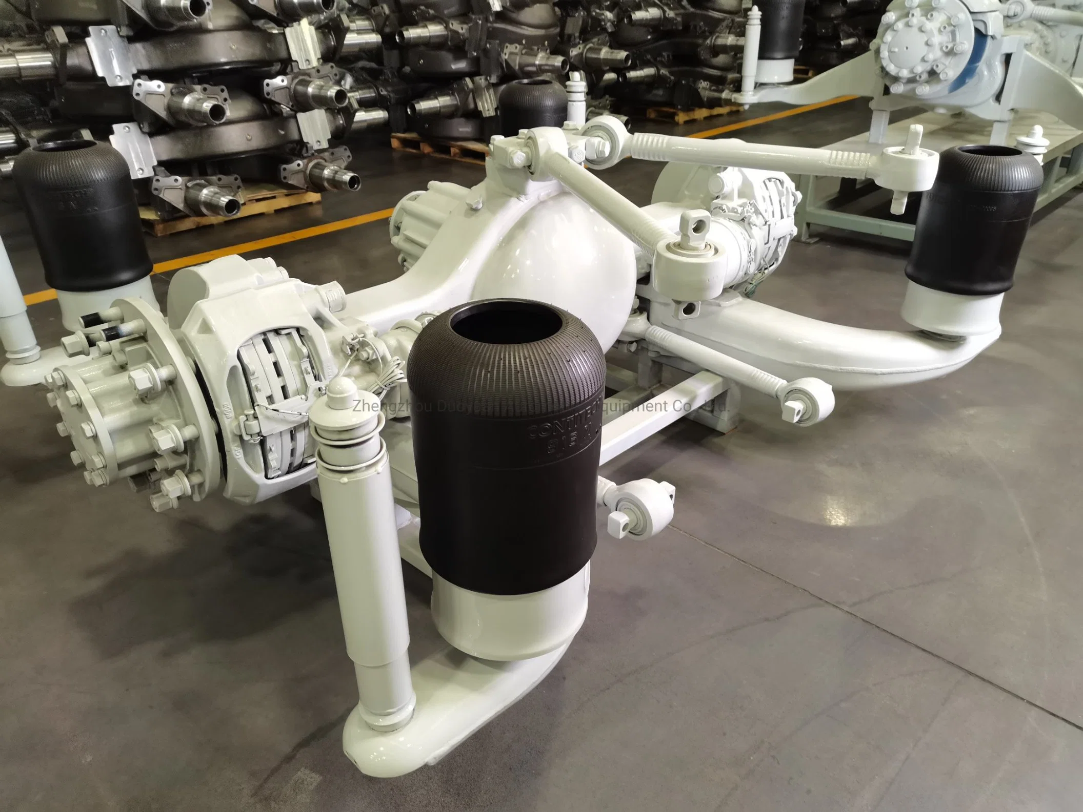 Low Floor Bus Driven Axle Yutong Bus Electric Car Rear Axle Assembly Low Floor Type Axl Air Bag for Coach /Car