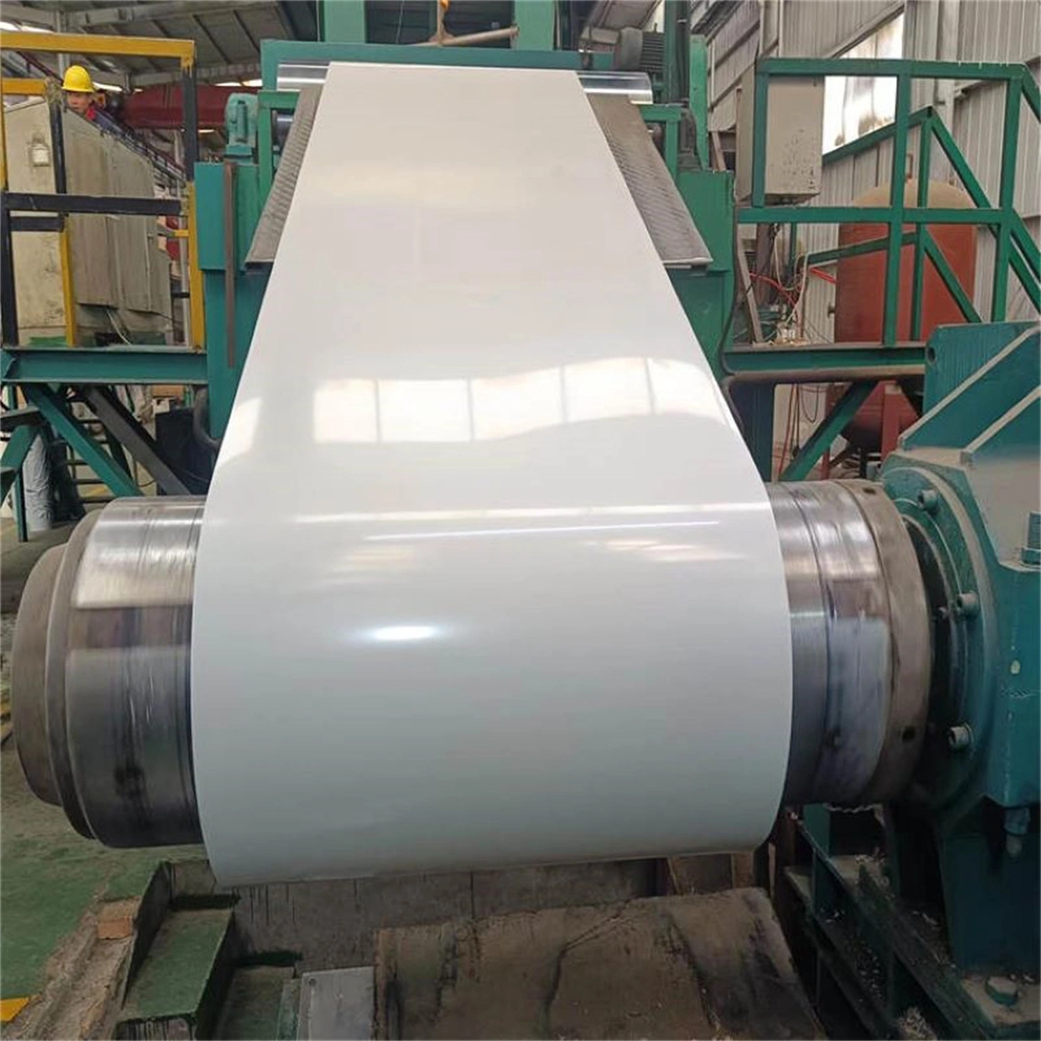 Color Coated Aluminum Coil PE PVDF Colored Aluminum Rolls