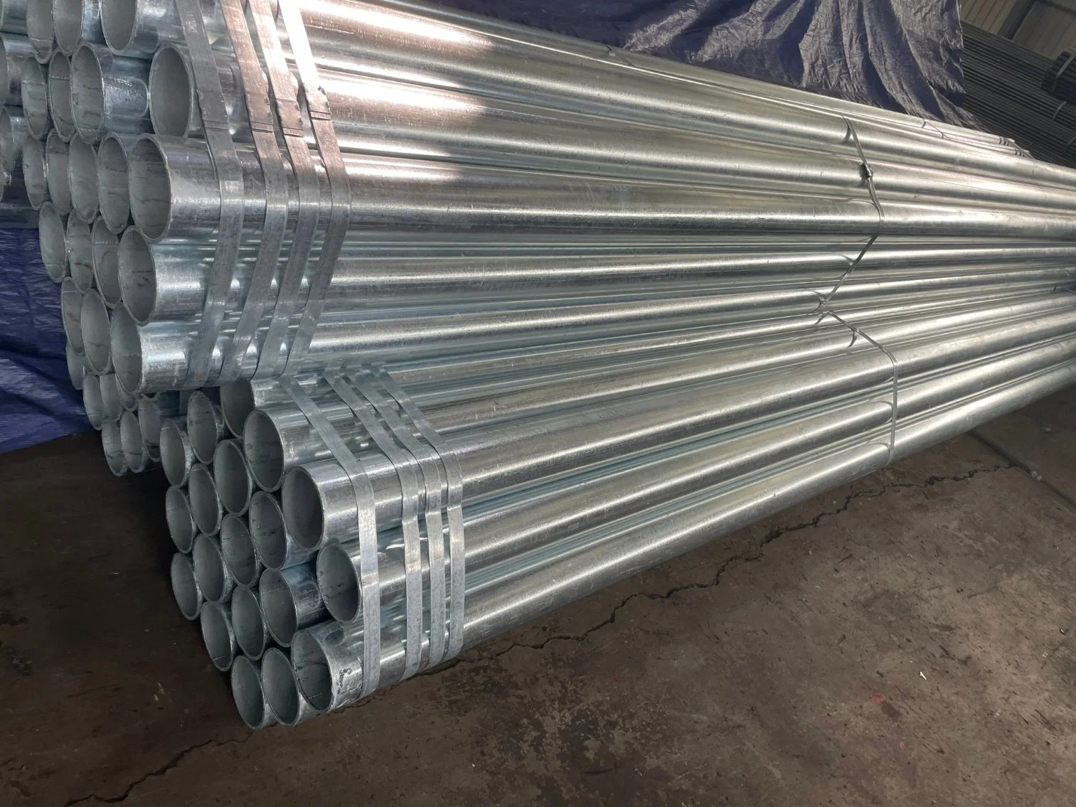 Reasonable Structure, Good Mechanical Performance, Full Use of Steel Strength, High Bearing Capacity Scarfolding Structure Frame Pipes