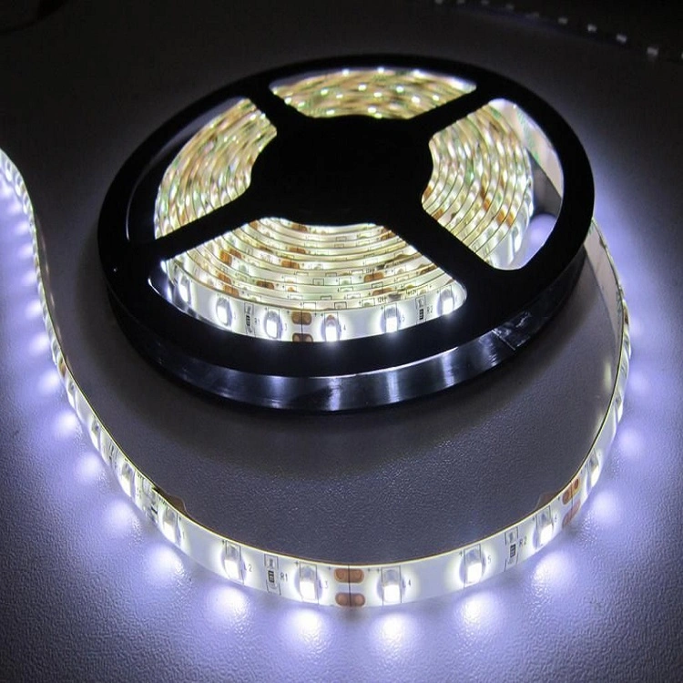 محرك SMD3528 بقوة 9,6 واط مقاوم للمياه، 120 مصباح LED/شريط شريط شريط لاصق LED مقاس M