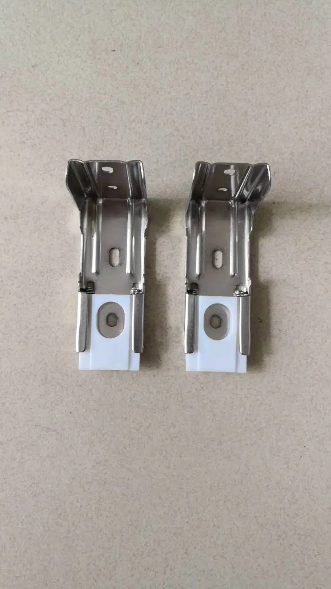 Factory Manufacture Electrical Roller Blind Bracket Tubular Motor Accessories Made in China