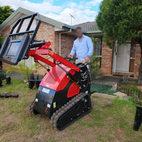 Barato CE EPA 330 Skid Steer Diesel rueda de oruga Kubota Minicargadora de cadenas minicargadora con accesorios de cadenas