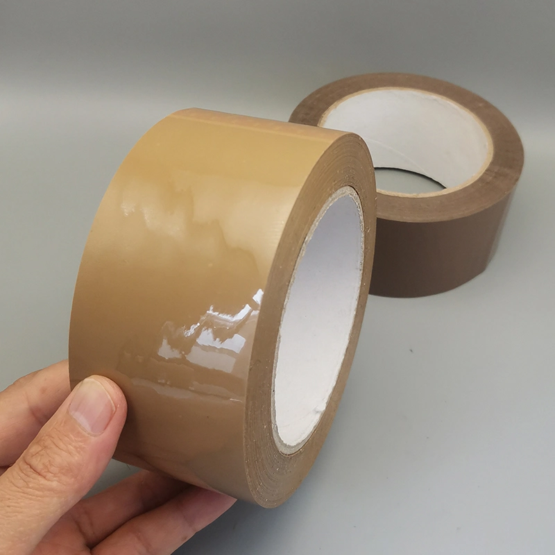 El precio barato de la fábrica de sellado de la caja de embalaje de cartón marrón envío BOPP Sealingtape 2 Pulgadas 110 yardas de 45mm 55mm 60mm de ancho