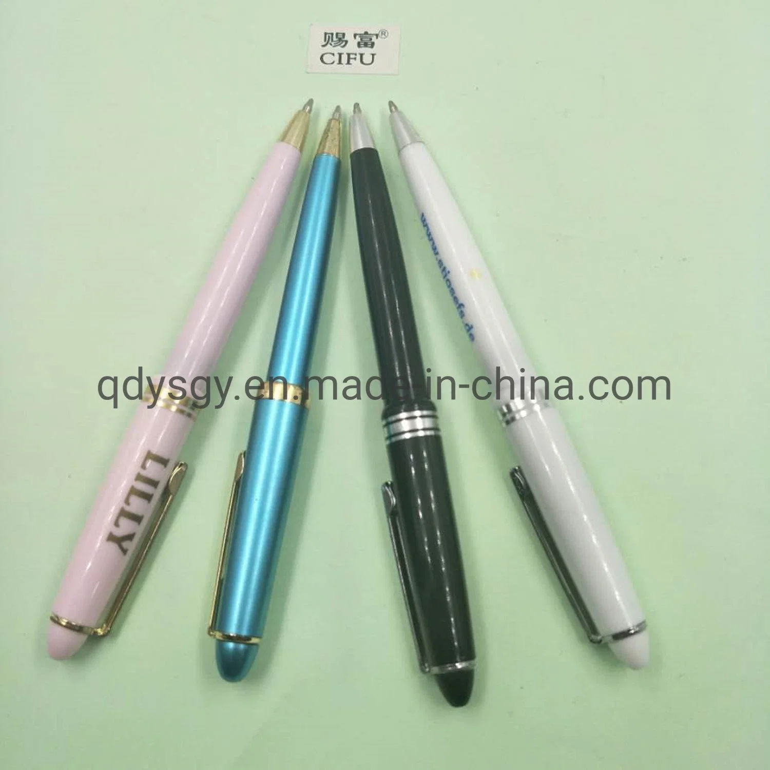 La punta de 1,0 mm de diámetro y Hot-Selling bonito bolígrafo
