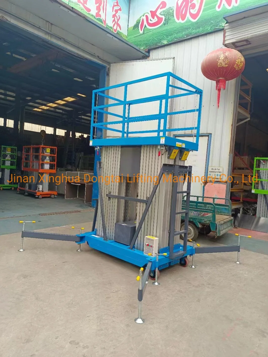 200kg Load 6m-14m Aluminum Hydraulic Telescopic Ladder Platform Lift