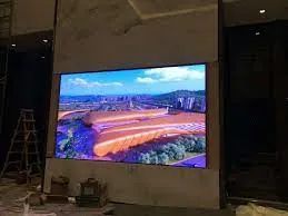 La alta definición y alto brillo ultra pequeño televisor LED para interiores de paso todo-en-uno para diversas exhibiciones comerciales y aplicaciones de Comunicación Digital, etc..