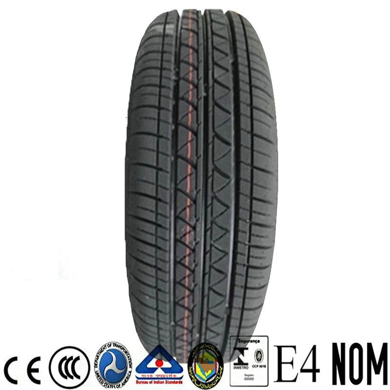 Factory Wholesale/Supplier DOT PCR Tyre / UHP /Pickup Tire /at /Mt Light Truck Tires / PCR Tyres / Radial Car Tyres (215/45R17)