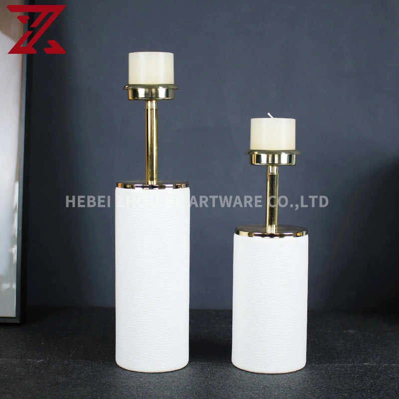 Wholesale/Supplier Luxury Leather Crafts Ornament Set Furnishing White Metal Art Vase Candle Holder for Home Decoration