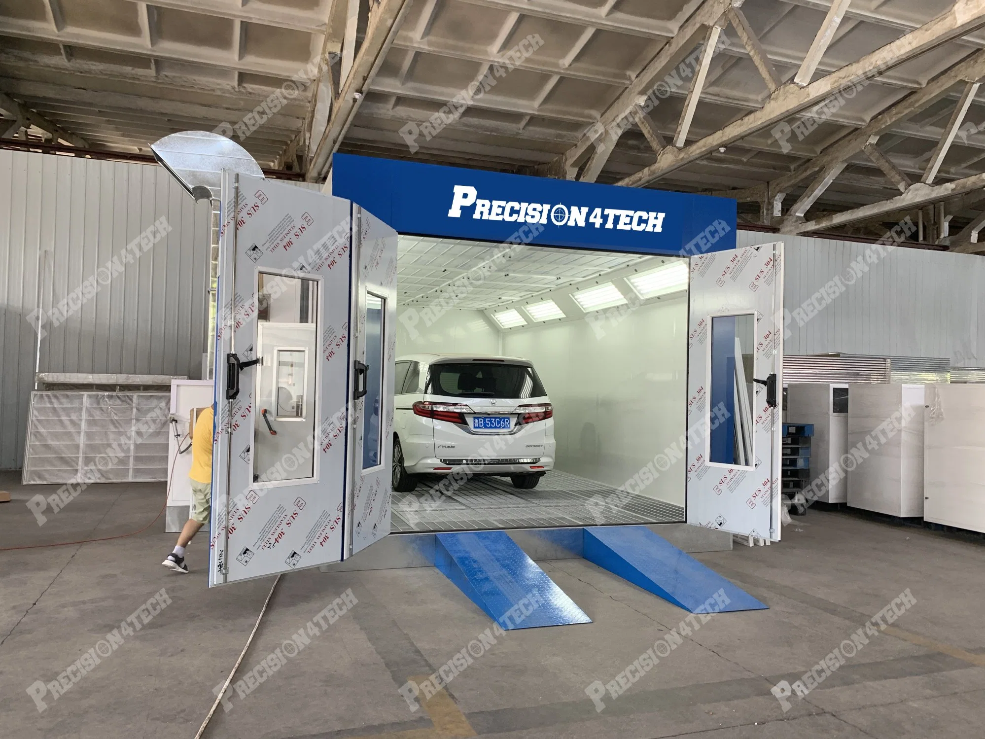 China Precision Marca de fábrica de automóviles económicos personalizados con pintura sala Suministro rápido de calefacción por infrarrojos o de calefacción diésel