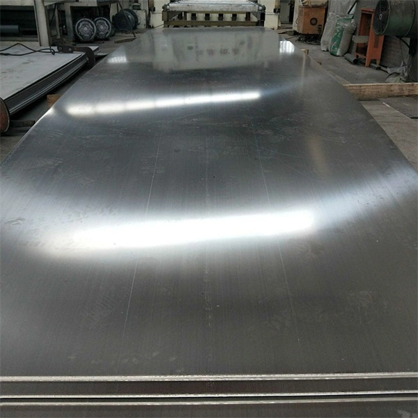 China Daily Price List 301 201 304 316L 430 2b Ba 18K Mirror Grade Hot Rolled Stainless Steel Plate / Sheet