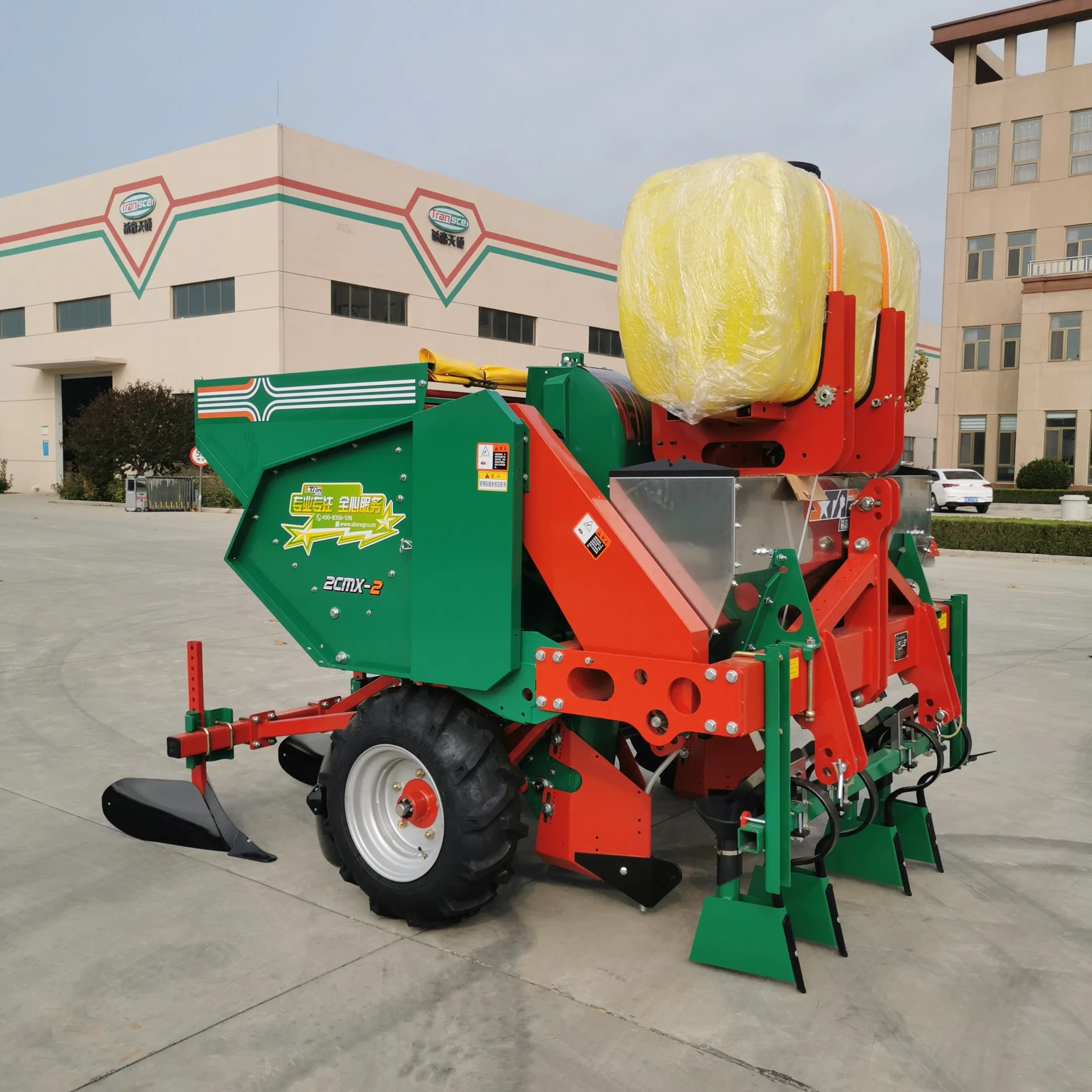 High quality/High cost performance  2 Working Ridges Medium-Sized Potato Planter