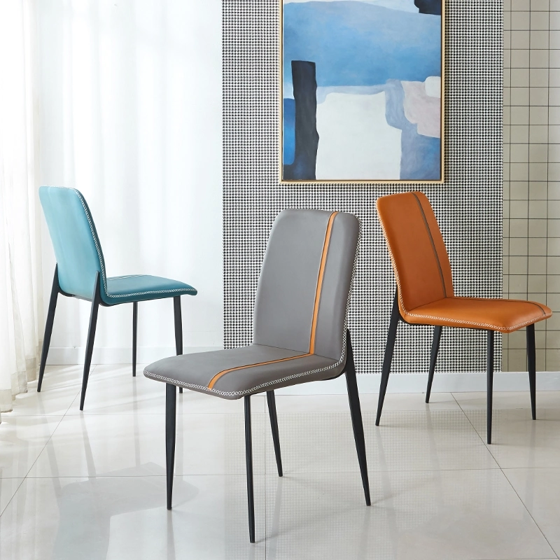 Mobilier de projet de restaurant d'hôtel à domicile utilisant une chaise de salle à manger rembourrée en velours PU avec dossier en sac souple.