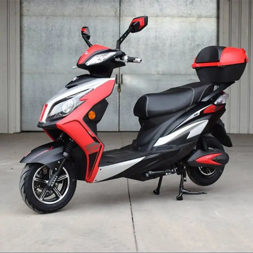 Scooter électrique motorisé puissant 2400W, à faible coût approuvé par la CEE 45 km vitesse pour adulte