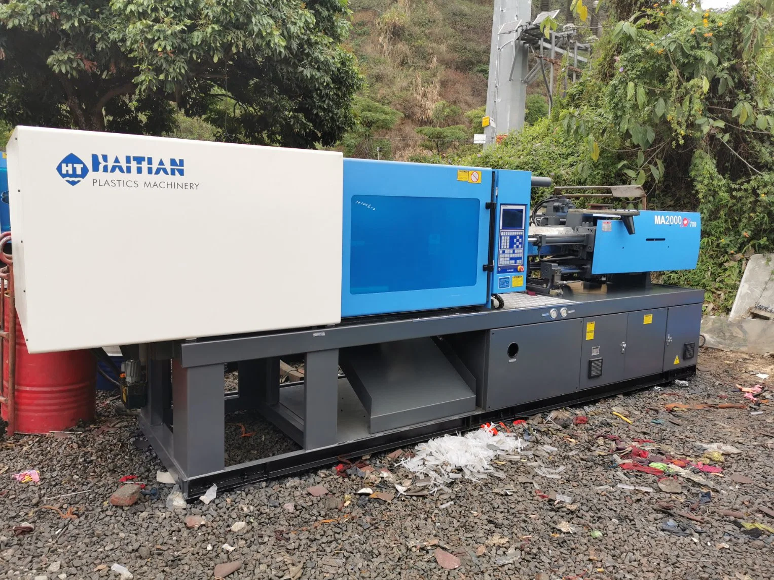 Máquinas de processamento de óculos de plástico Máquina de injeção Haitiana M200 Toneladas de máquina de moldagem de plástico