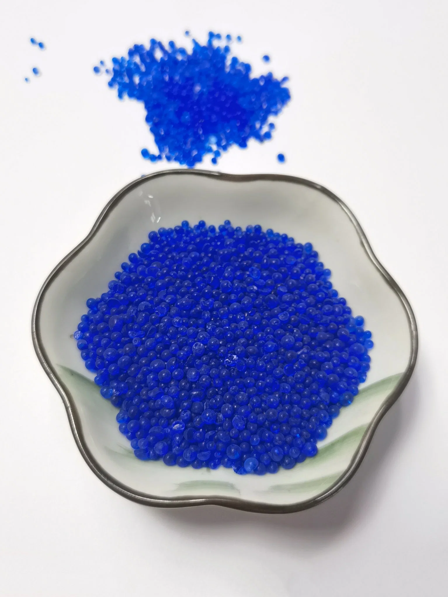 Round Beats 2-4 mm Size Bulk Glass Bottle 500 G 25 Kg Flower Drying Beads Blue Silica Gel Desiccant