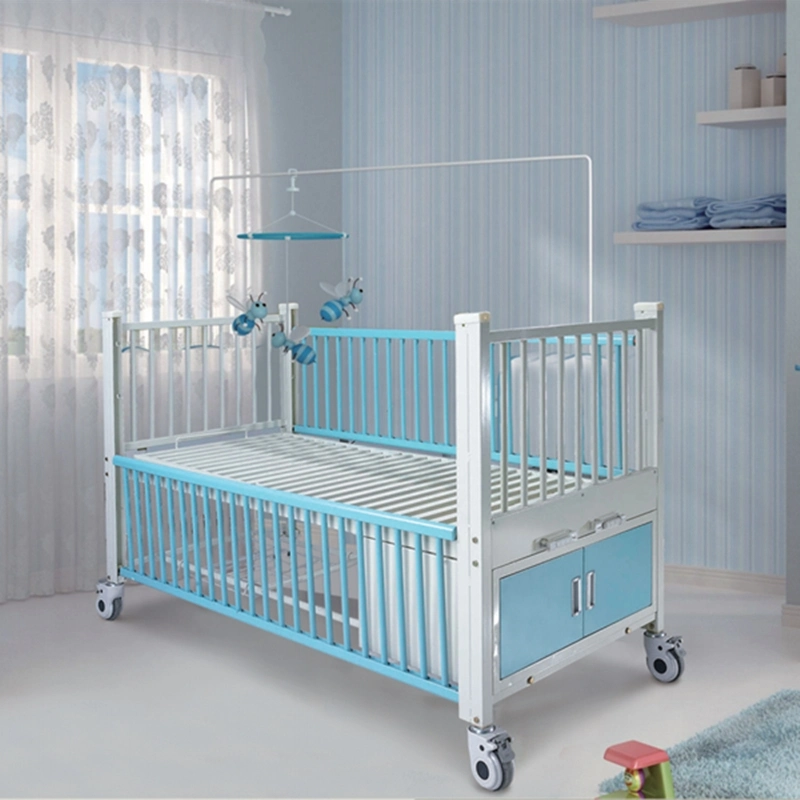A dupla gira a alavanca multifuncional de bebês Medical Presépio de Aço Inoxidável Kids cama de hospital Menino Manual leitos pediátricos