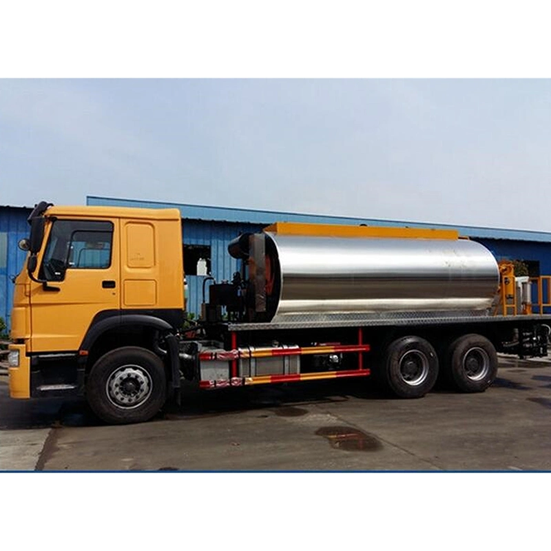 HOWO 6X4 Bitumen Sprayer Asphalt Distribution Truck for Sale