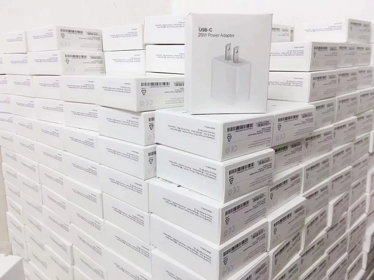 Wholesale/Supplier Fast Charger Type C 18W 20W Us EU Wall Charger Plug Pd USB-C Power Adapter for iPhone 12 PRO Max 11