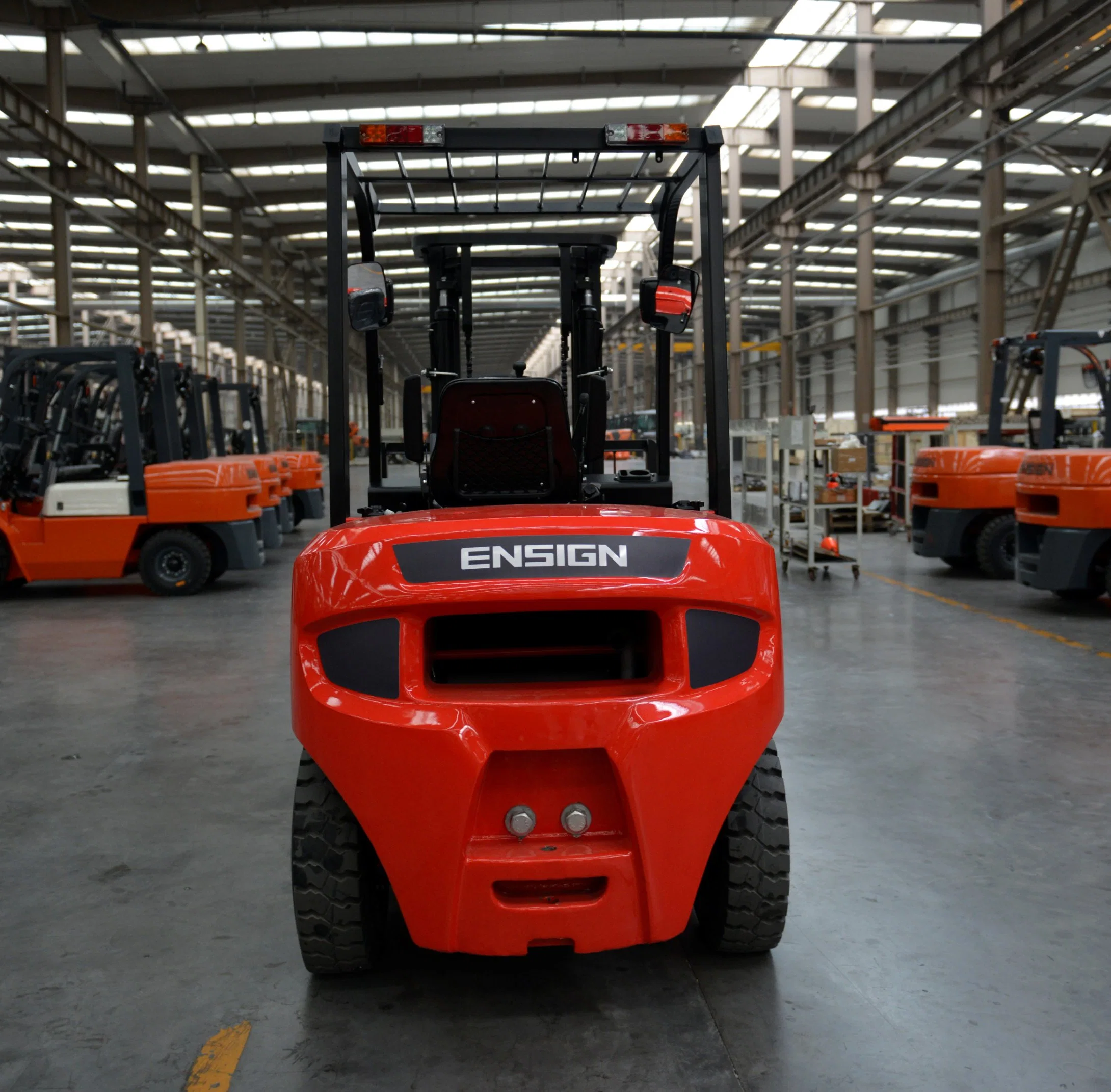 China Manufacturer Sell Forklift 3t Industrial Vehicles