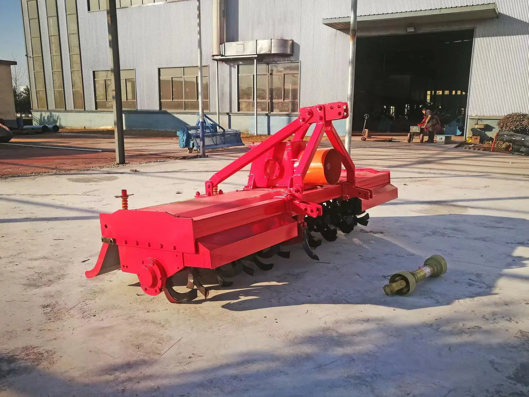 Strong Ability to Crush Soil Reliable Rotary Tiller.