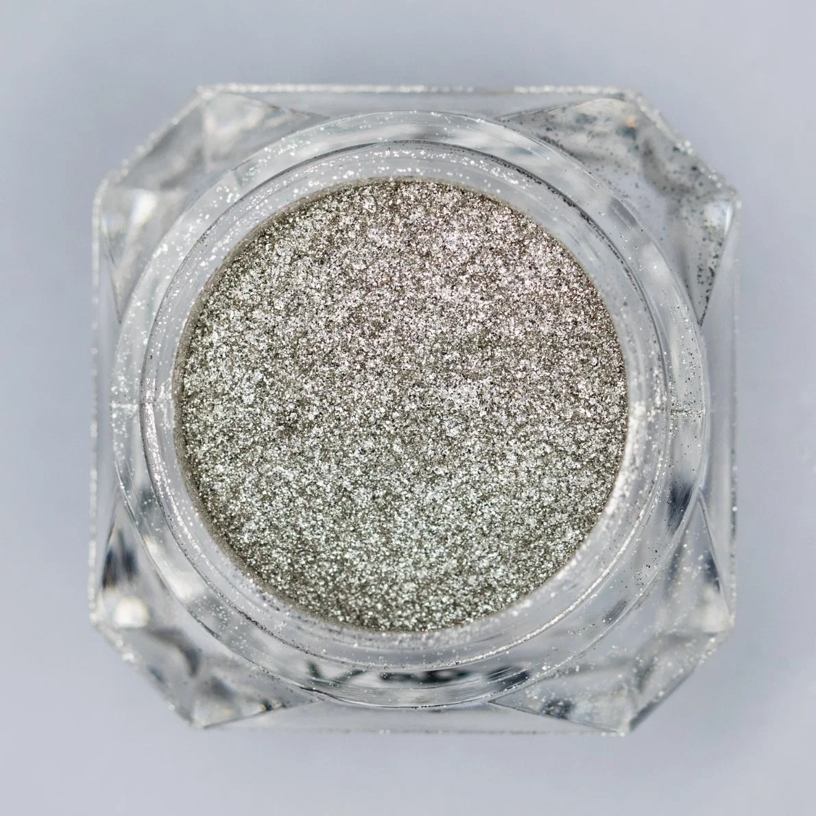 Pearl Pigment V080 flocon de verre d'argent pur effet de miroir Nail Art Coating excellente conductivité électrique et activité germicide