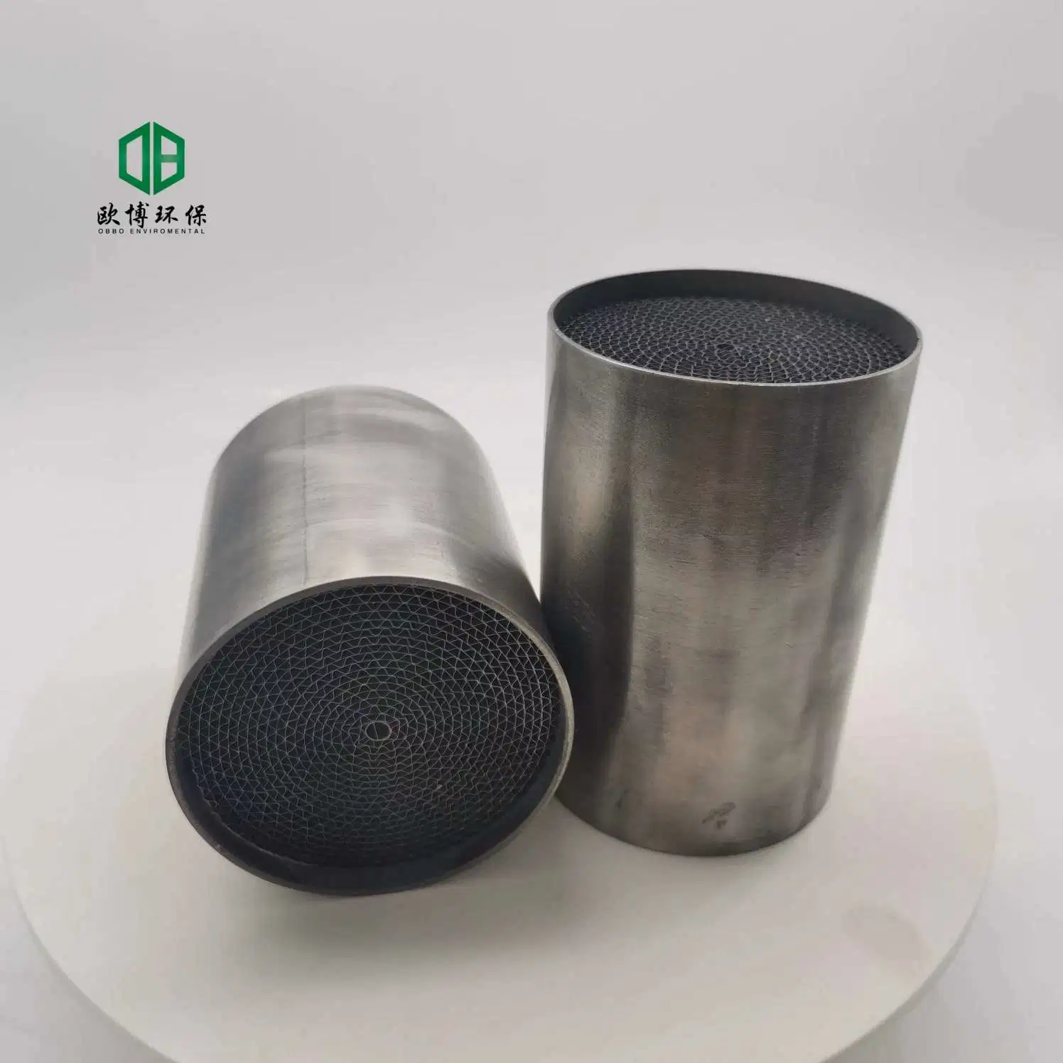 Platinum Palladium Rhodium DPF Ceramic Substrate Catalytic Converter Ceramic Honeycomb Ternary Catalyst