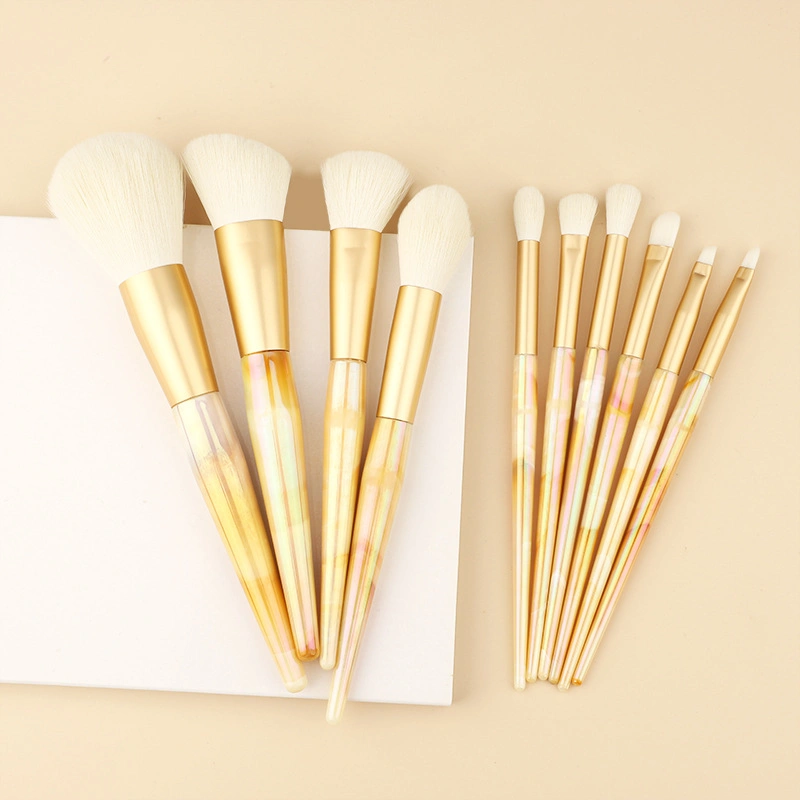Nuevo diseño 10pcs brillante maquillaje profesional Brush set fábrica OEM ODM cosméticos cepillos polvo Eyeshadow Fundación Kit de herramientas de belleza Juego de brochas de maquillaje