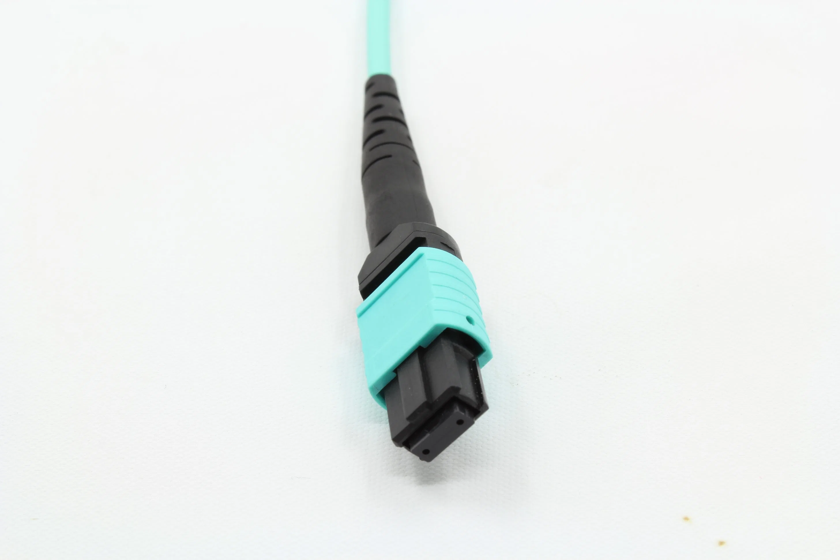 MPO/MTP Optical Fiber Connector for Data Center