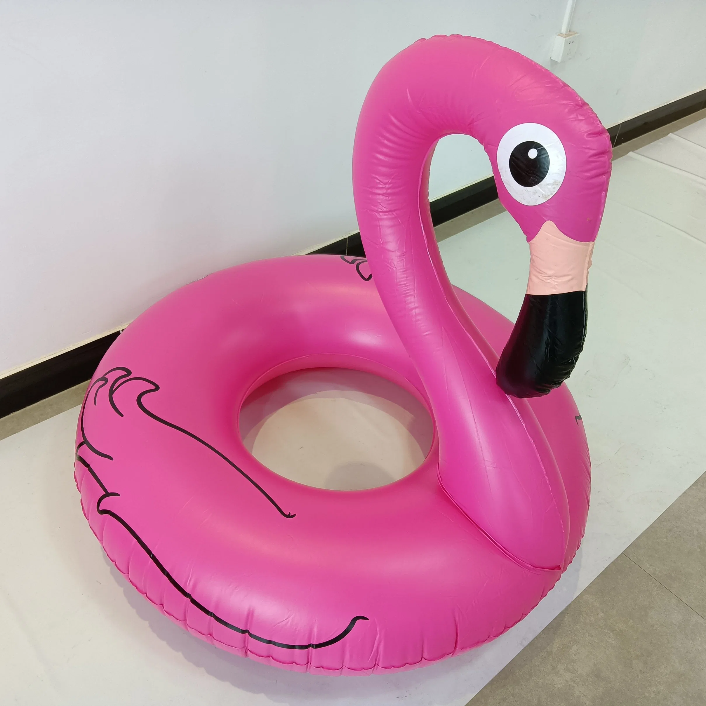 L'eau de piscine gonflable Toy anneau Flamingo gonflable nager