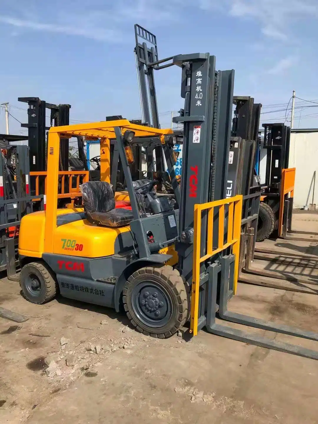 Vehículos de manipulación industrial 3ton carretilla elevadora diésel T C M Mini-Forklift