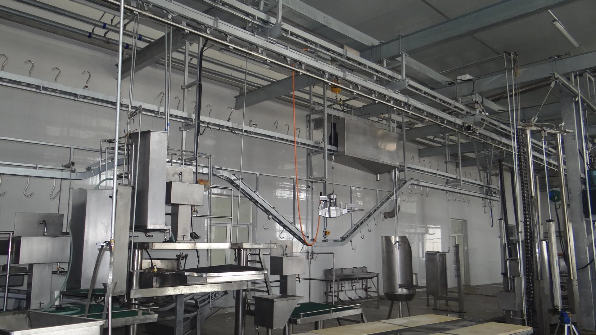 CE Certification 10-150 Cattle 380V/220V Cattle Hala/Kosher Galvanizing/Steel Slaughtering Equipment