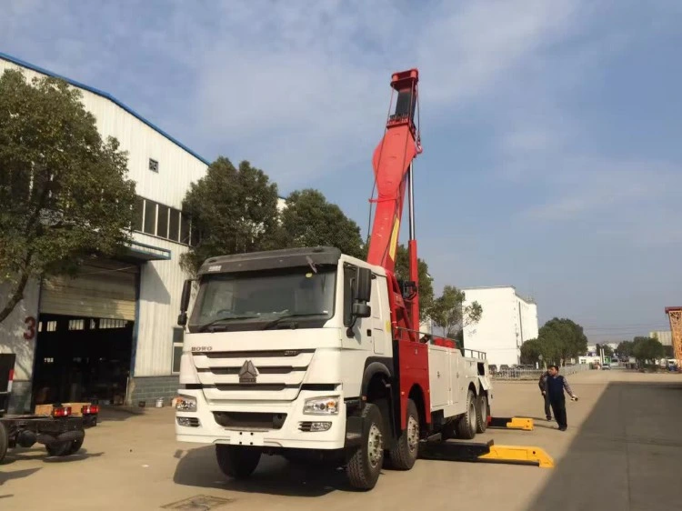 HOWO 8X4 40tonnes dépanneuse récupération véhicule de sauvetage de la route de camion avec grue de rotation