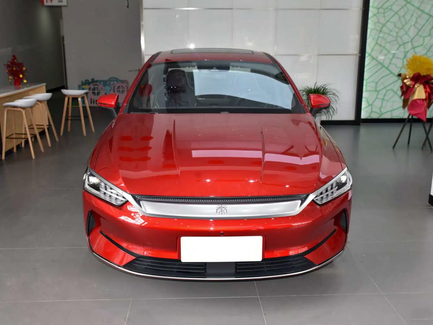 Em stock 2023 400km 500km 600km Luxury Nobre Flagship Novo Byd Qin Plus EV carro sedan