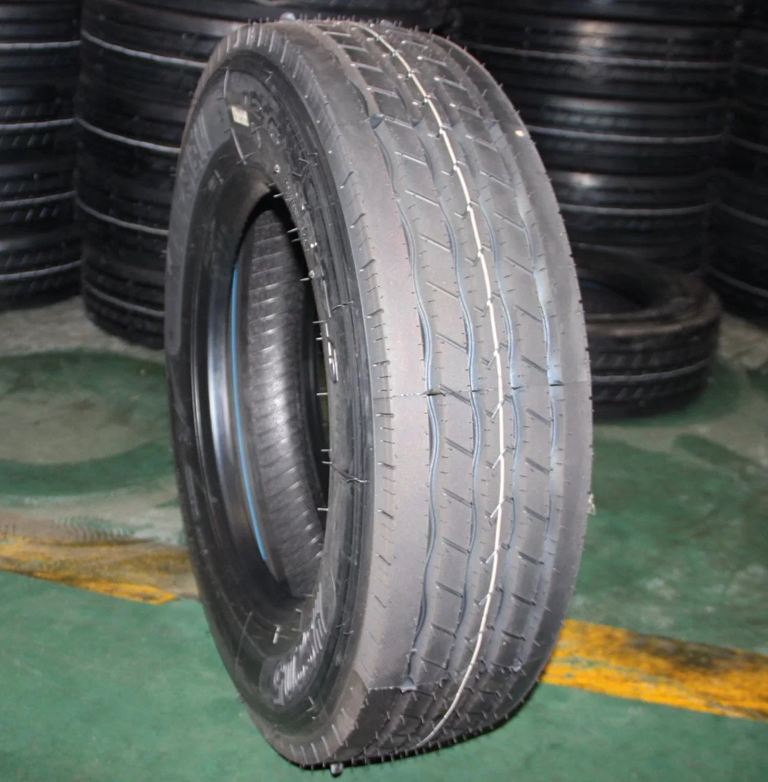 245/70r19.5 245/70r19.5 16pr Truck Tires/Radial Truck Tires/TBR Tyres/Bus Tires/Bus Tyres