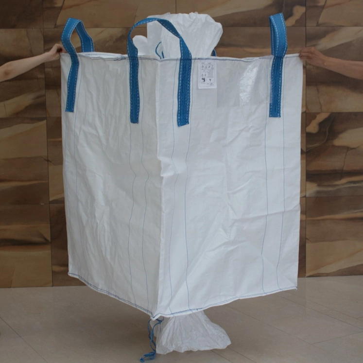 FIBC Big Bag 90 X 90 X 120, откройте в верхней части, на узкой улице стык головки блока цилиндров, закрыт снизу, на развалинах сельского хозяйства удобрения пластмассы асбеста минеральных