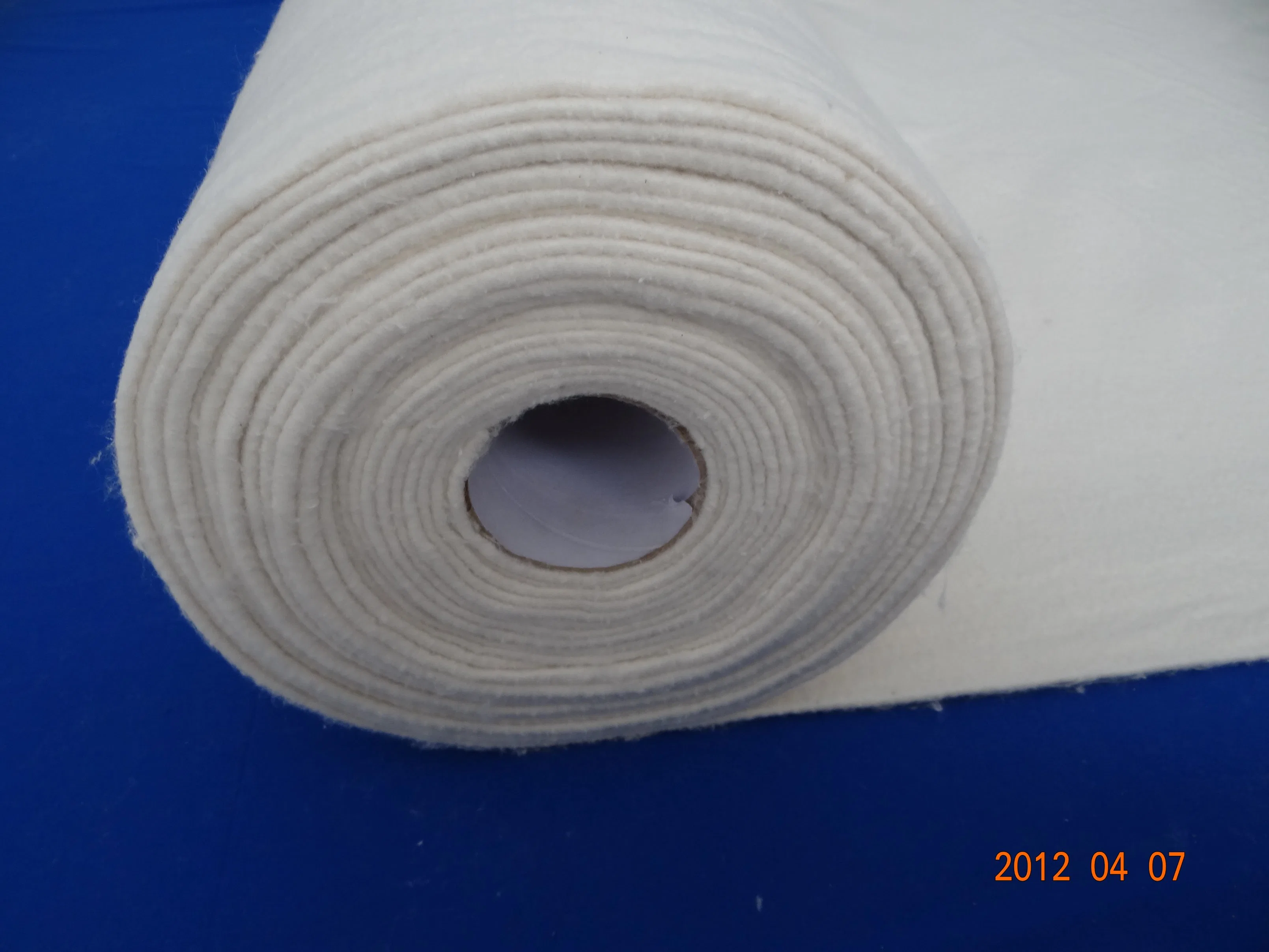 Free Sample 100% Cotton Fiber Wadding with Can Bended with Other Fibers for Home Textile