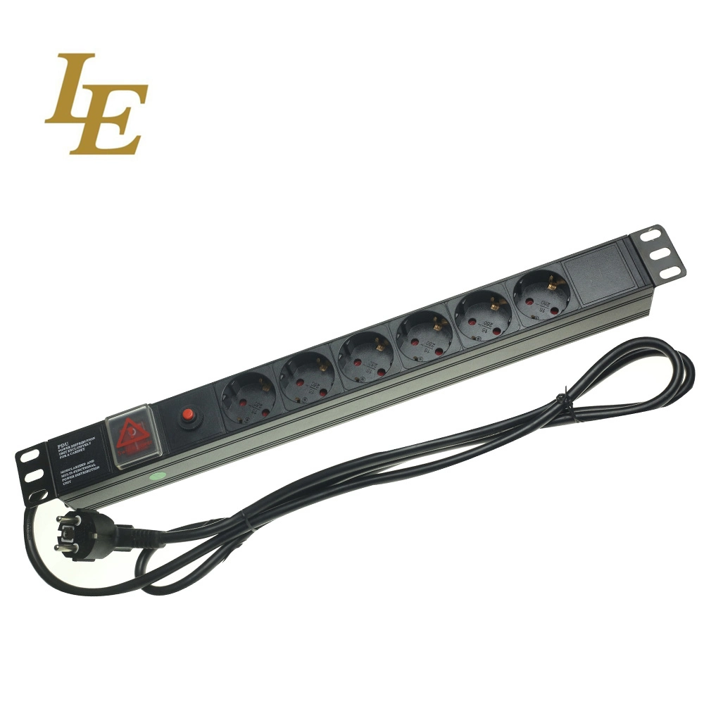 Horizontal Mounted PDU Europe Type Sockets Power Distribution Unit 2m Cable Plug