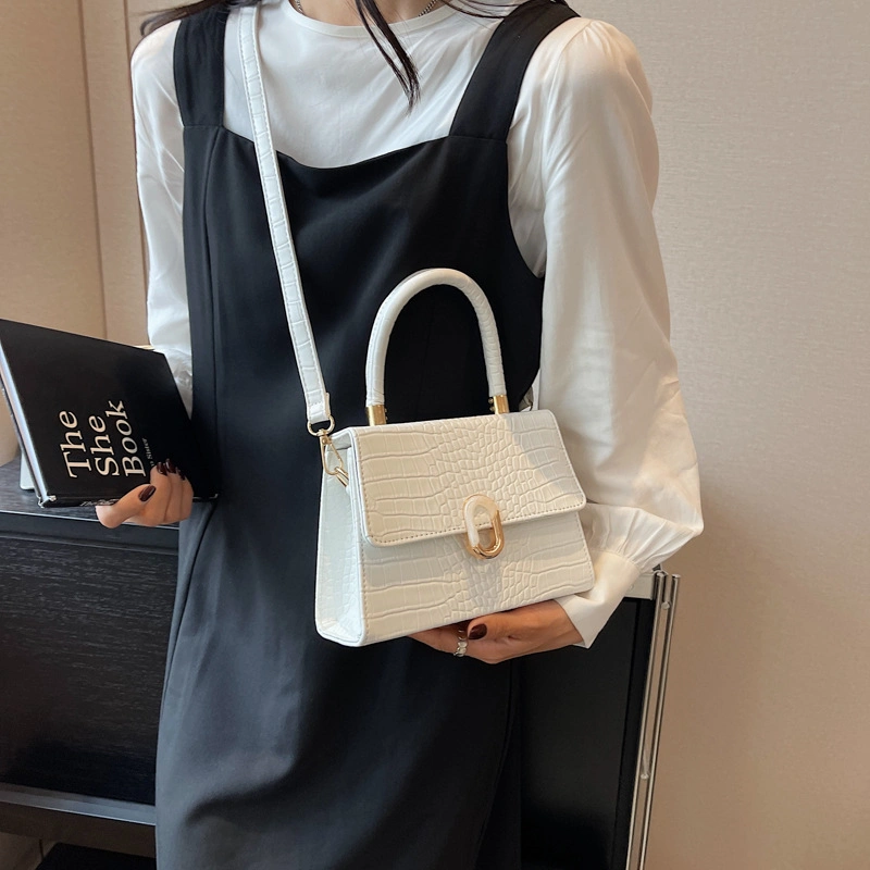 Hot Selling Factory Outlet Advanced Soft PU Shoulder Crossbody Small Square Bag