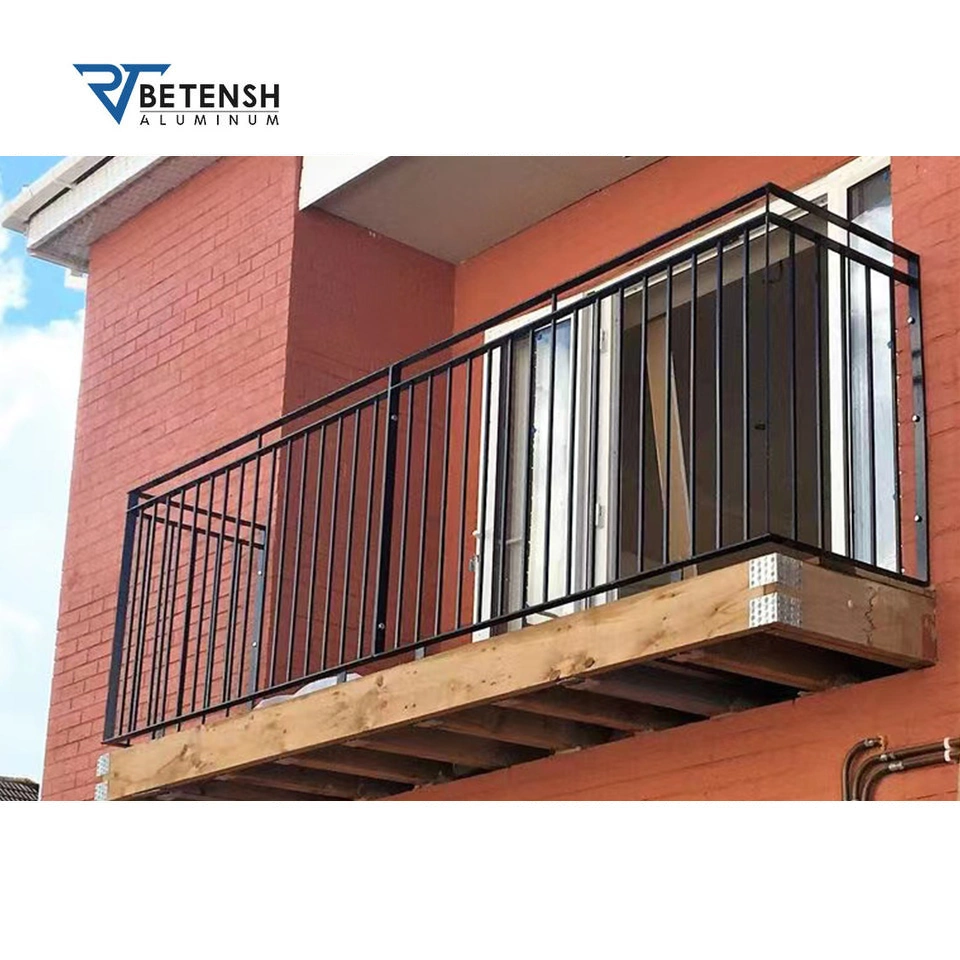 OEM/ODM Privacy Horizontal Frameless Glass Balustrade Custom Staircase Modern Metal/Aluminum/Iron Balcony Railing/Wood Design Balustrade Fence for Pool/Balcony