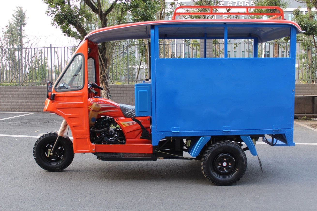 Bajaj Taxi Famous Motor Tricycle 3-Wheel Gasoline Passenger Trike for Aeros