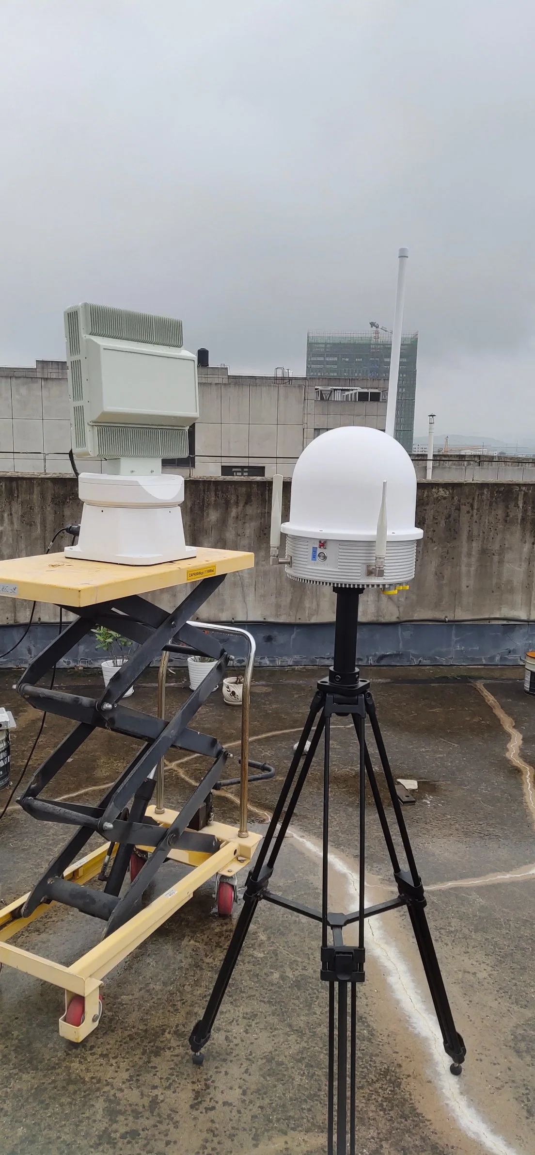 Radar Sensor for Ground and Air Surveillance and Mornitoring