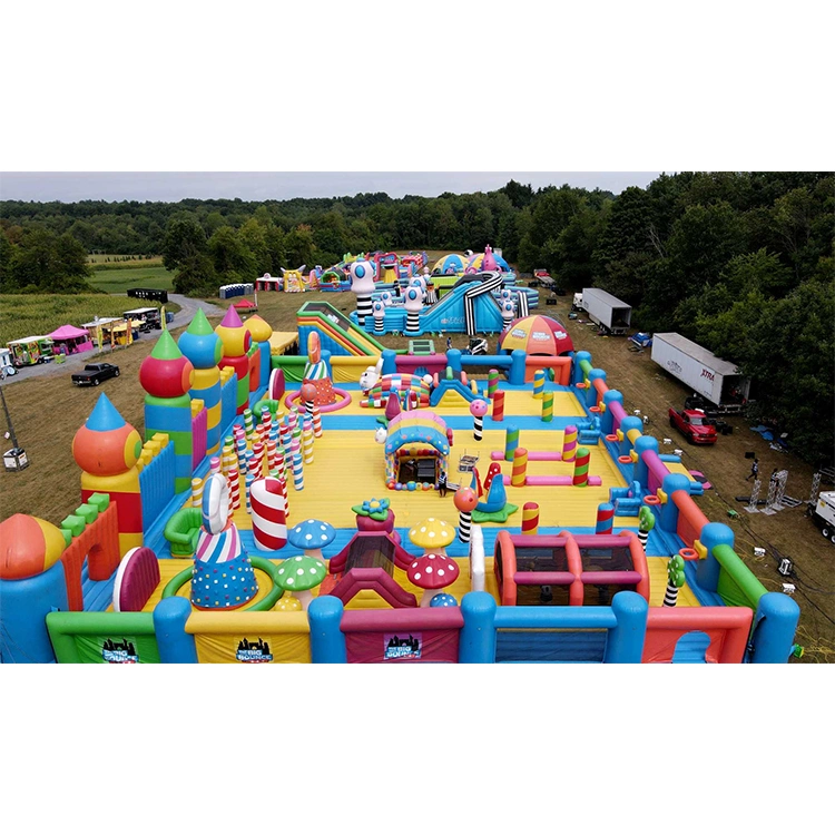 0.52mm PVC Tarpaulin Large Amusement Park Inflatable Land Park