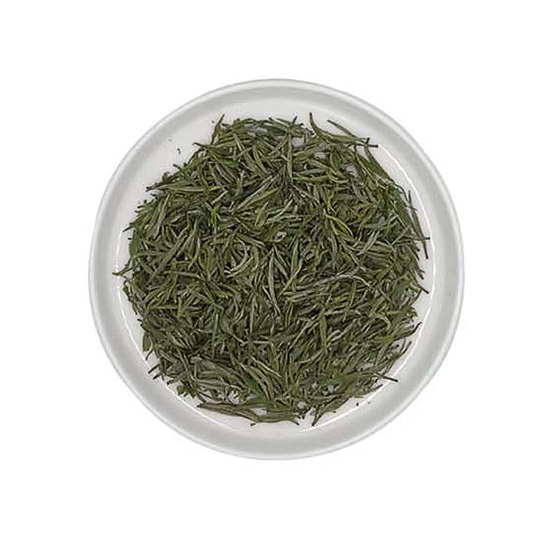 Dry Tea Is Slim and Graceful, Green and Glossy, with a Fresh Aroma. The Color of The Soup Is Yellow-Green and Bright, The Fragrance of Chestnut Is Long Lasting