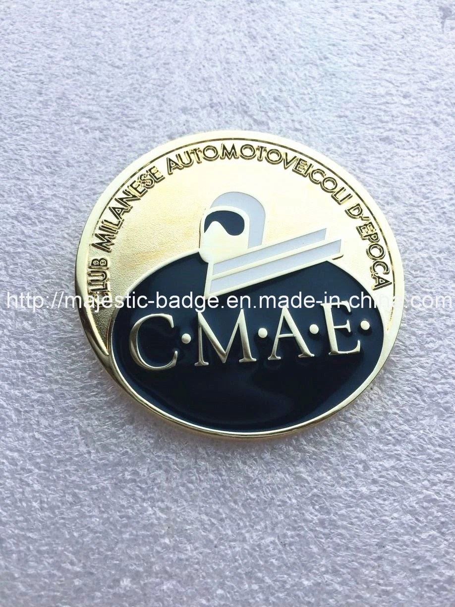 Custom Design Metal Enamel Auto Emblem Gold Plating Car Badge