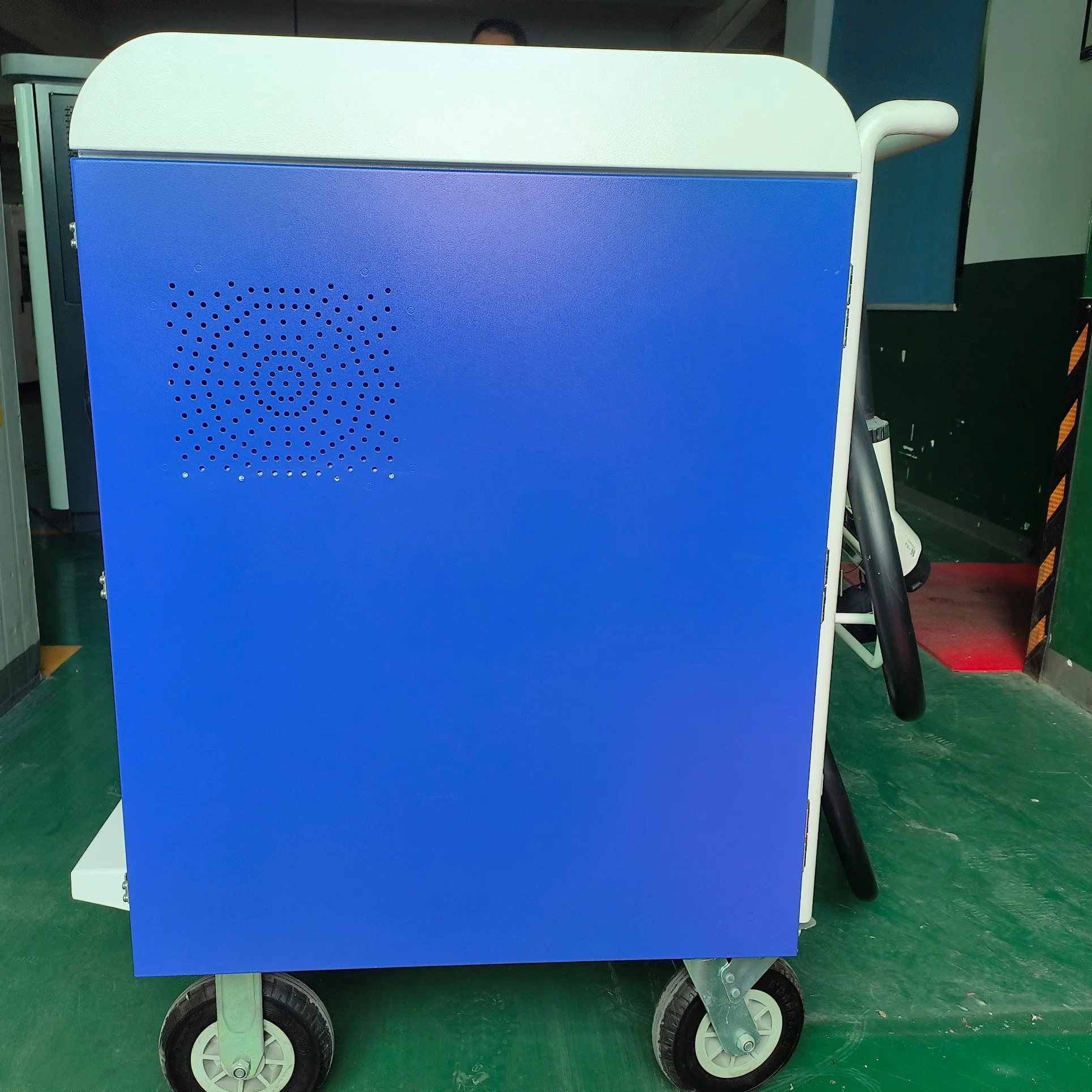 20kw/30kw/40kw Road Emergency Using Removable Portable Electric Car Charging Staion DC Electric Vehicle EV Charger for Car Fault Using